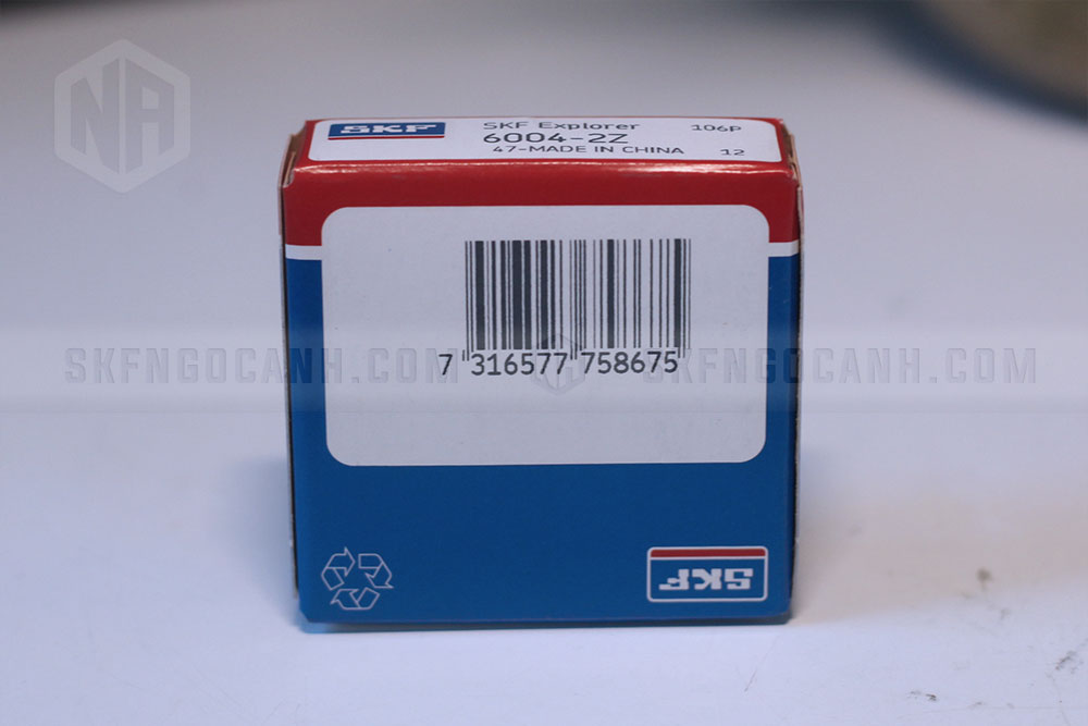 Mặt dưới vỏ hộp Vòng bi 6004-2Z SKF chính hãng
